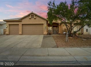 7808 Four Seasons Dr, Las Vegas, NV 89129