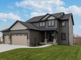 3695 Galaxy Ln SW, Rochester, MN 55902