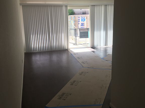 2nd image of 8397 Fountain Ave