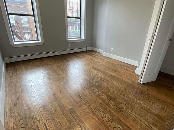 4th image of 73 Steuben St #3F