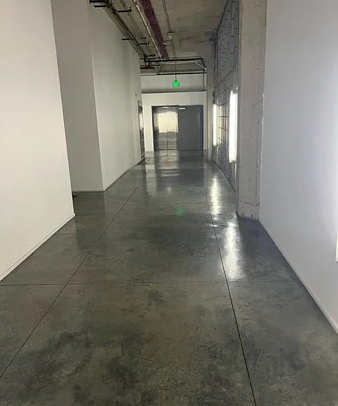 115 W 4th St #3 — Photo 3