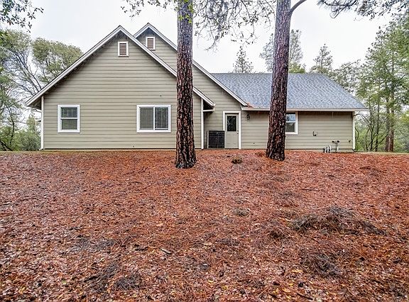 3rd image of 3061 Water Mill Ln