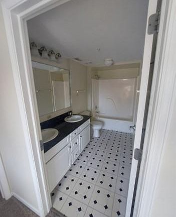 3rd image of 226 S Main St #41