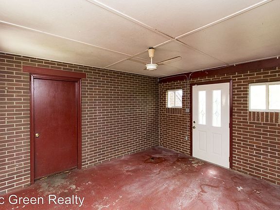 5th image of 4318 W Hillcrest Ave