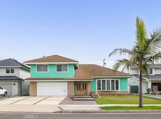 20422 Ravenwood Ln, Huntington Beach, CA 92646