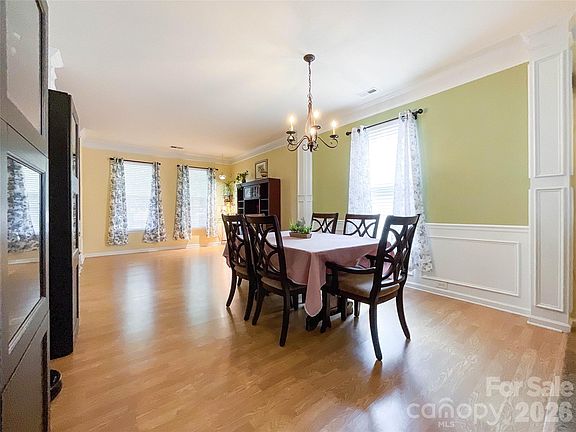 5th image of 15137 Oldcorn Ln