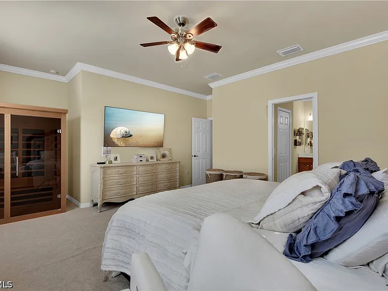 10281 Via Colomba Cir — Photo 11