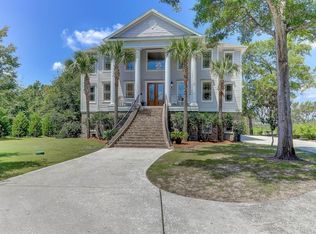 108 Blue Crab Ln, Wando, SC 29492