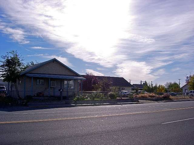 2nd image of 412 W A St