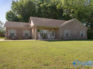 100 Lacebark Dr, Toney, AL 35773