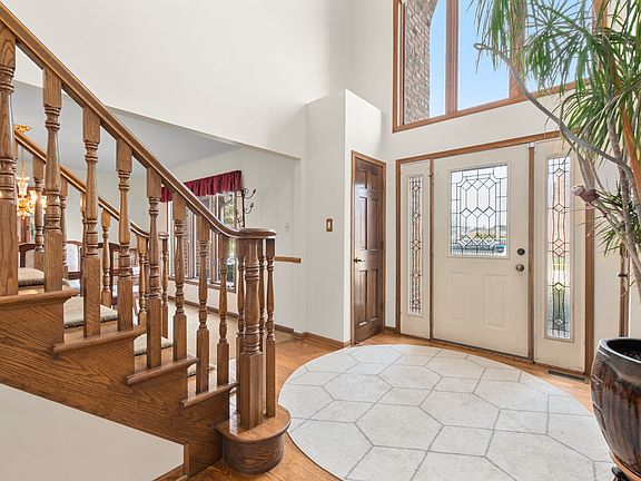 2nd image of 15631 Harbor Town Dr