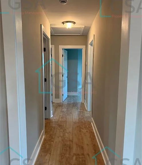 694 Saxon Ave — Photo 7
