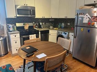847 N Winchester Ave APT 3R, Chicago, IL 60622