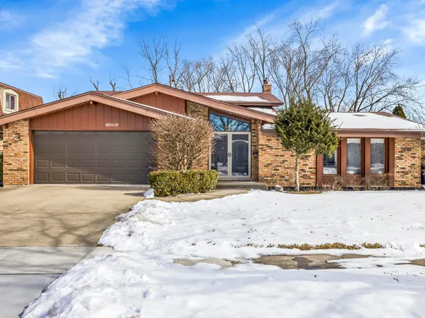 18017 Marlin Ln, Homewood, IL 60430
