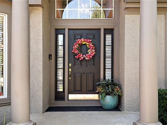 4th image of 4517 Iron Horse Dr