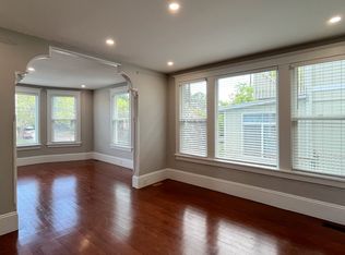 1107 Martin Luther King Jr Way, Seattle, WA 98122