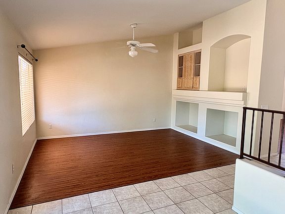 4th image of 2971 W Calle Lucinda