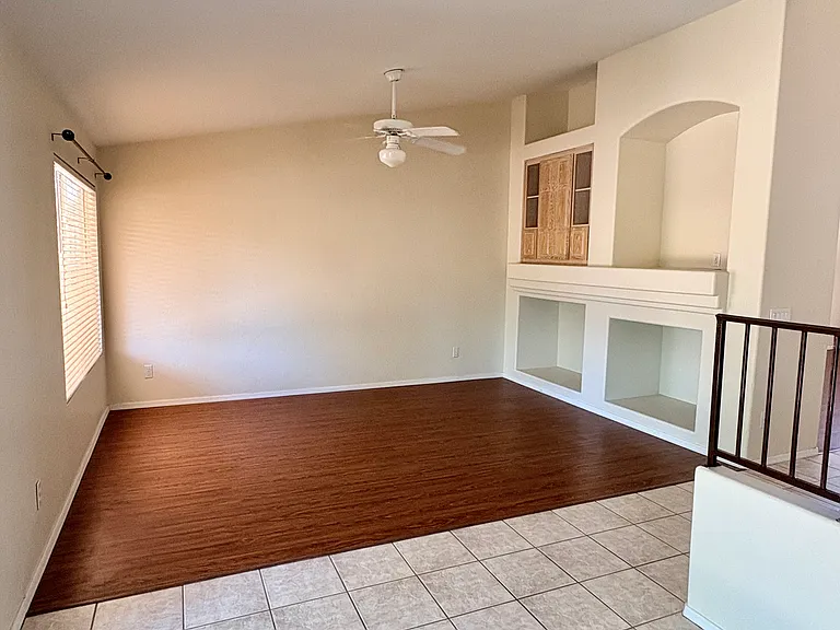 2971 W Calle Lucinda — Photo 4
