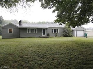 17650 S Fisher Lake Rd, Three Rivers, MI 49093