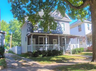 850 N 7th St, Springfield, IL 62702