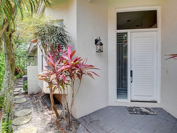 Home For Sale In Broken Sound Country Club