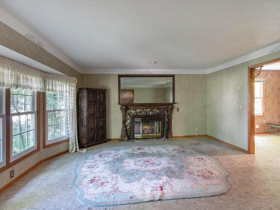 4th image of 4291 Heritage Dr