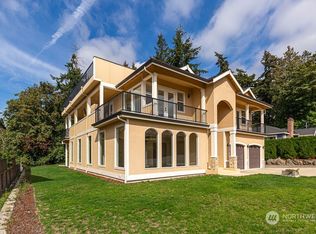 11018 SE 64th St, Bellevue, WA 98006