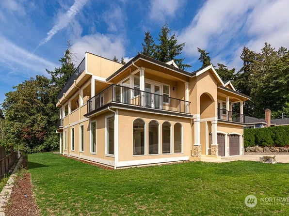 11018 SE 64th Street, Bellevue, WA 98006