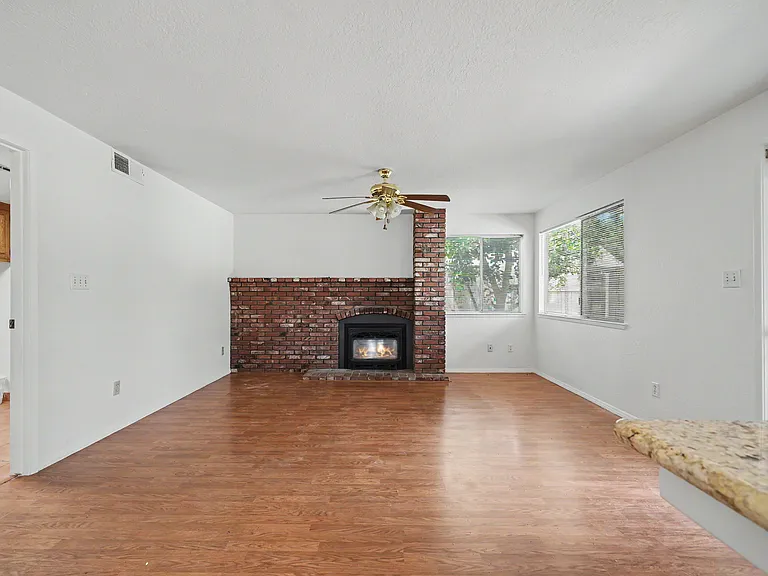 2620 Mountain Oak Rd — Photo 17