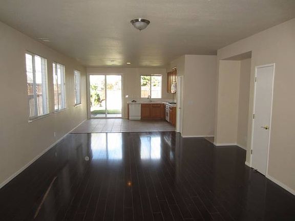 Living Room & Kitchen