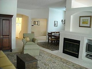 3rd image of 723 Heritage Green Dr #15-301