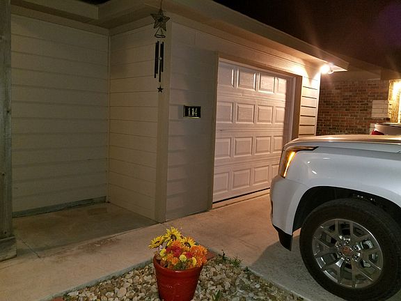 2nd image of 114 Cottonwood Ave