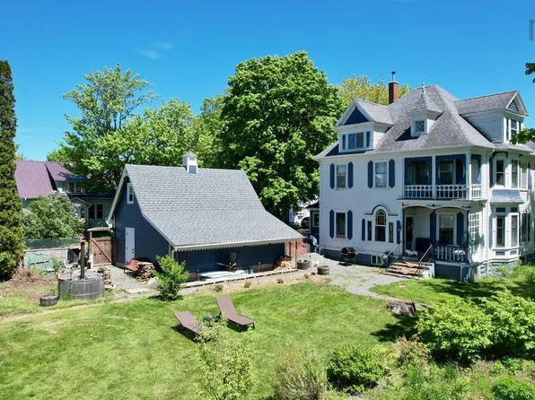 18 Stanley St, Oxford, NS B0M 1P0