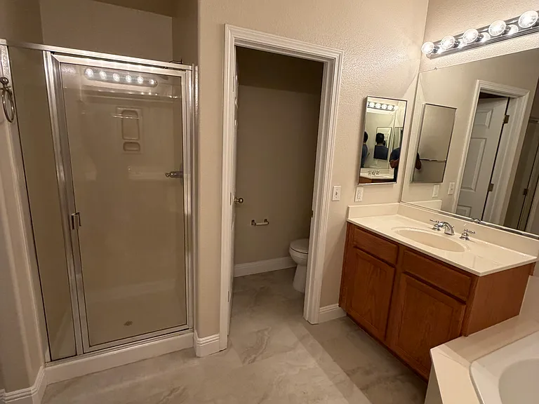 6483 Crestview Cir — Photo 9