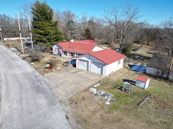 9815 Old Exeter Road, Cassville, MO 65625