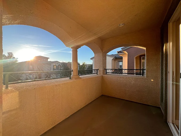 10880 Pentwater Dr — Photo 38