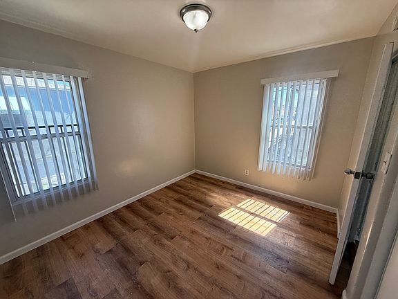 4th image of 4265 Euclid Ave APT 16