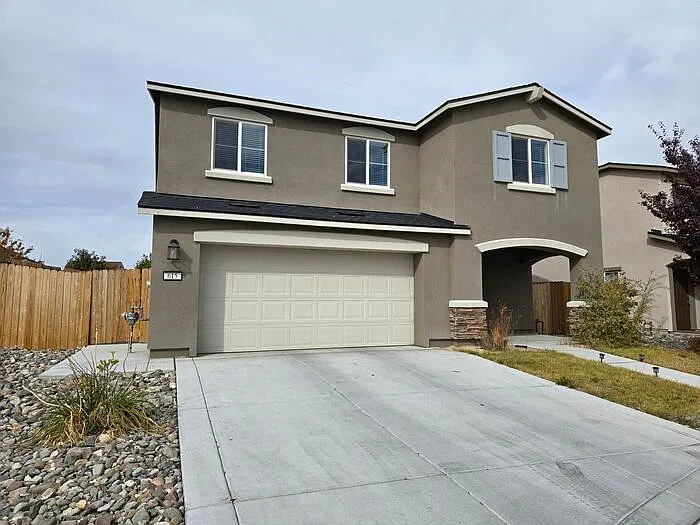 3 bed, 2.5 bath, 1995 sqft, $2,650 — Photo 2