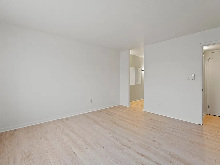 Fairfield Flats — Photo 71