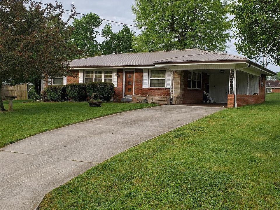 1st image of 520 Melanie Ln