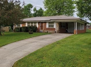 520 Melanie Ln, Mount Sterling, KY 40353