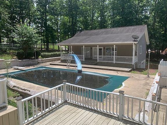 2nd image of 23 Brookwood Dr