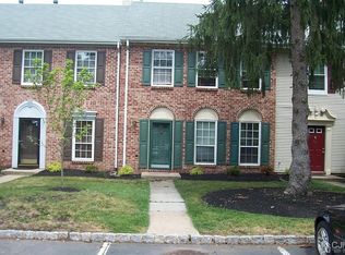 72 Albury Way, North Brunswick, NJ 08902