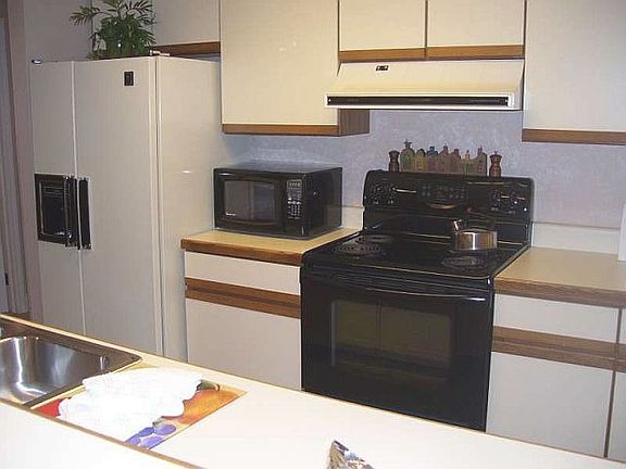 5th image of 6148 Singletree Ln