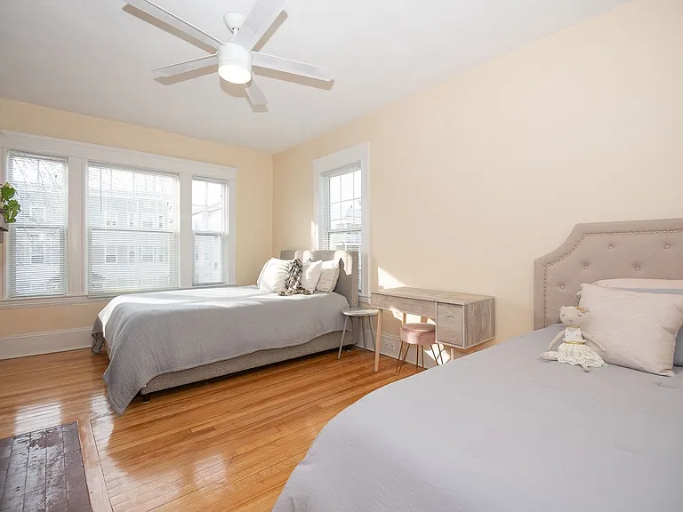 113 Elm St — Photo 15