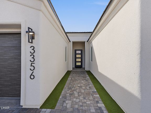 4th image of 3356 Chemehuevi Blvd