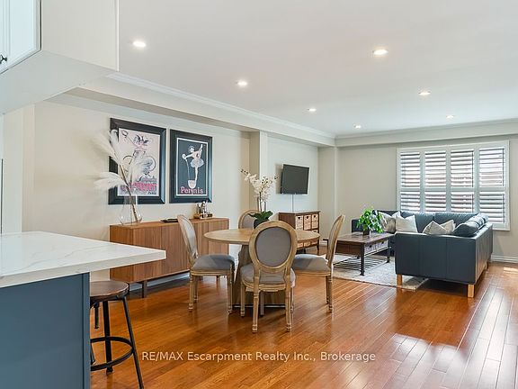 4th image of 1570 Reeves Gate #5