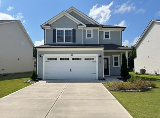2242 Bethpage Dr, Fuquay Varina, NC 27526