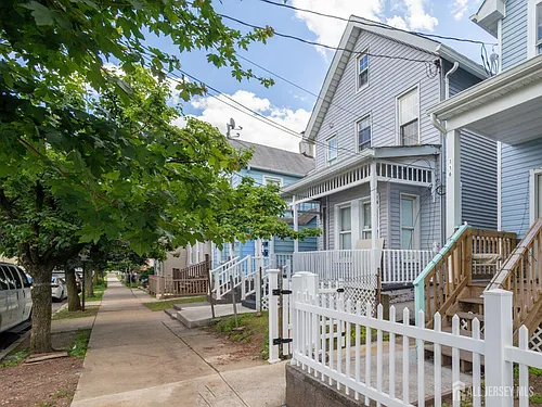 314 Seaman St #2 Photo 1