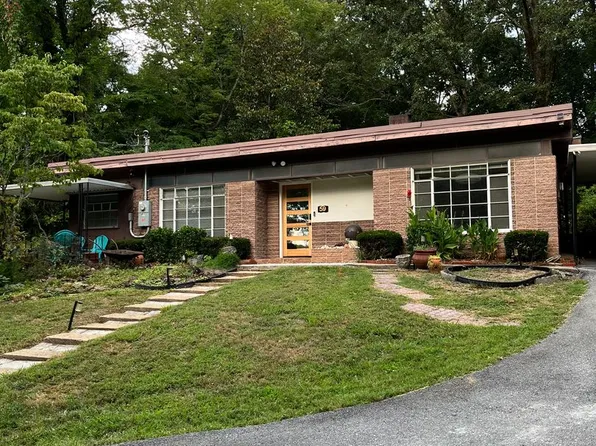 59 Reservoir Rd, Norris, TN 37828